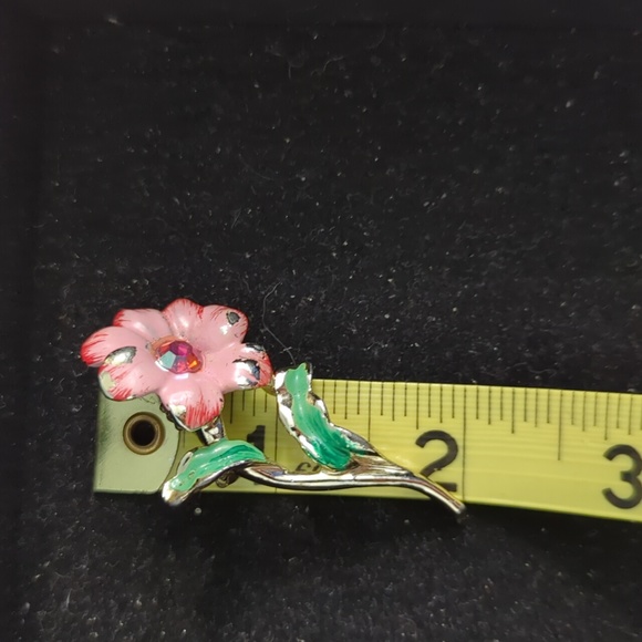 Pink Flower Vintage Pin with Green Leaves Gold Stem and Accents with Crystal - Picture 5 of 5